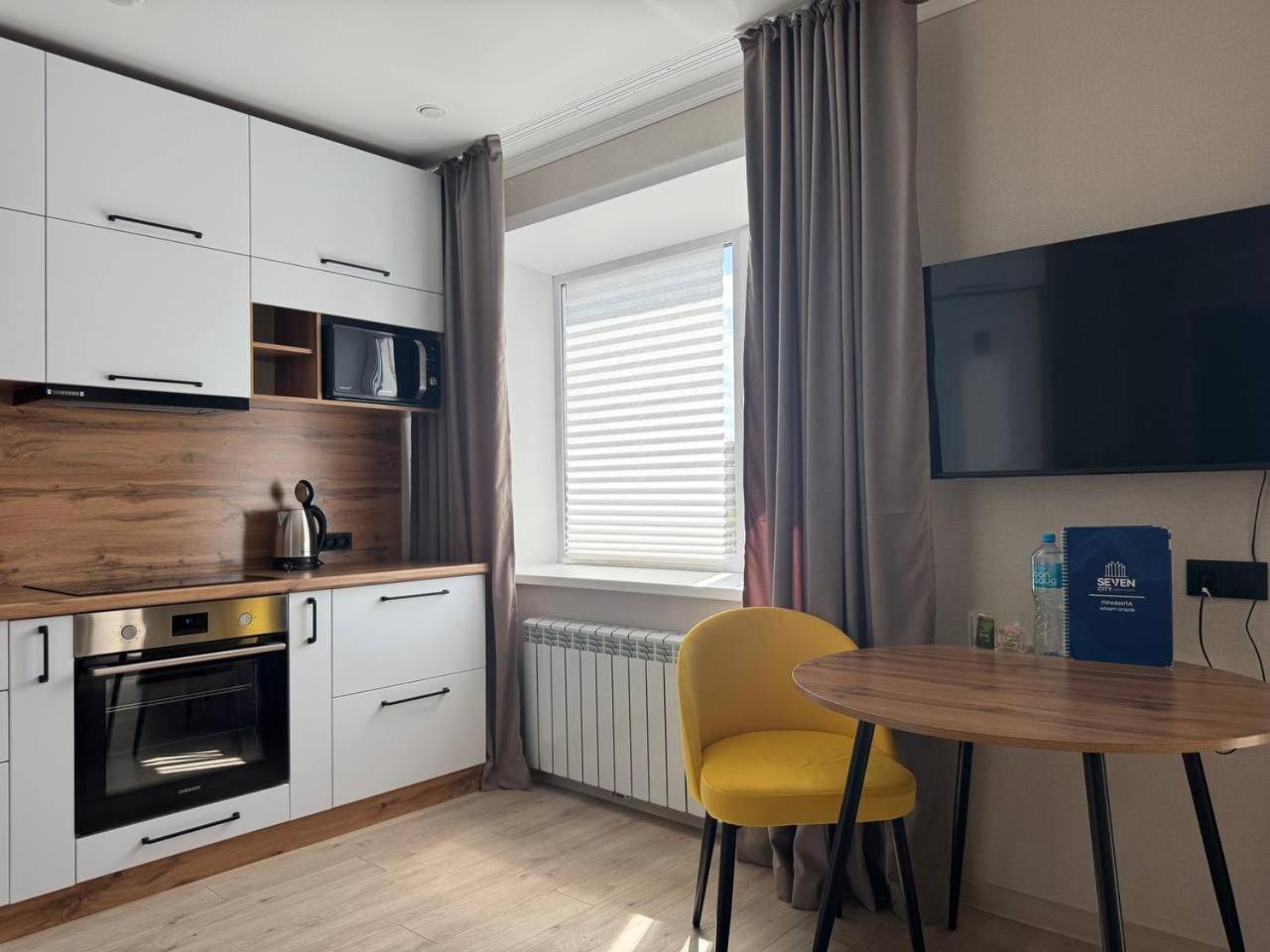 Seven City Apartments Semey Bagian luar foto