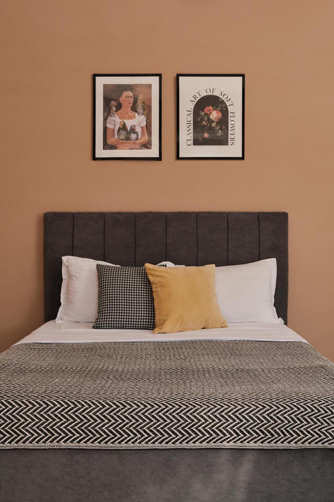 Seven City Apartments Semey Bagian luar foto