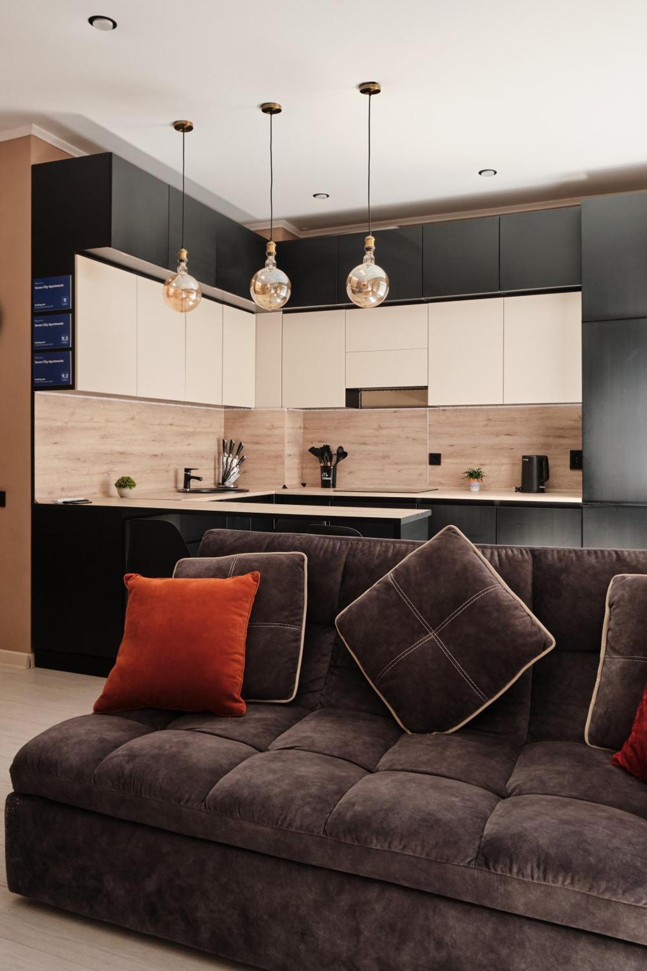 Seven City Apartments Semey Bagian luar foto
