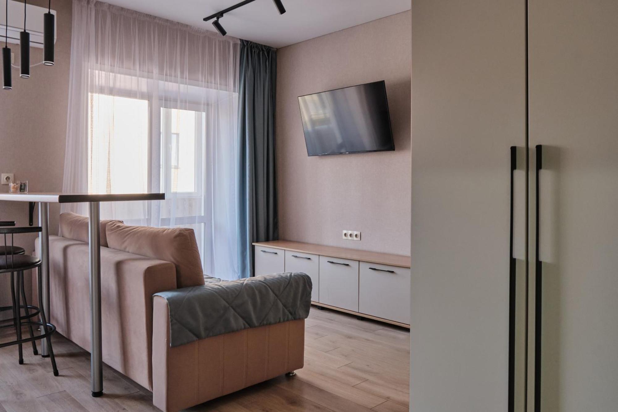 Seven City Apartments Semey Bagian luar foto